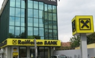 Raiffeisen Bank me qendër në Albi Mall