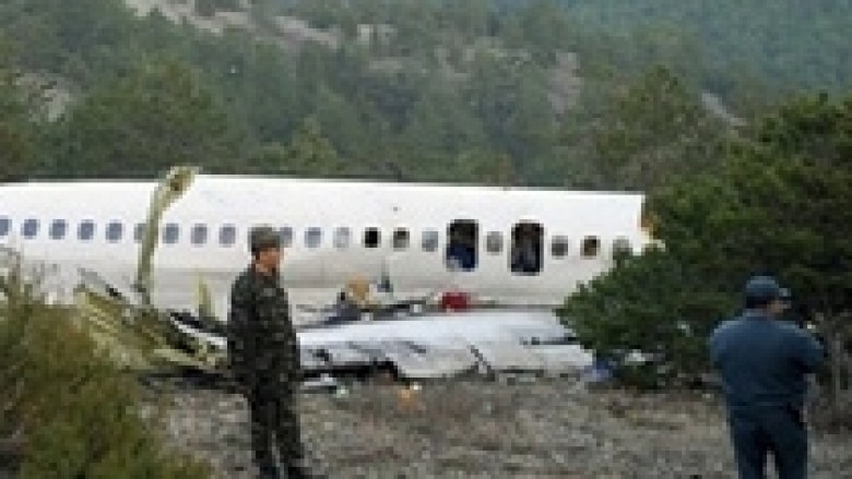 Turqi: Rrëzohet një avion pasagjerësh, 56 të vdekur