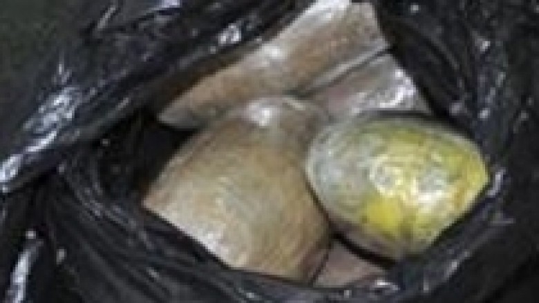 Policia sekuestron 196 kg drogë