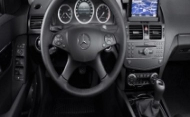 Daimler Benz zhvendos një degë prodhimi në SHBA