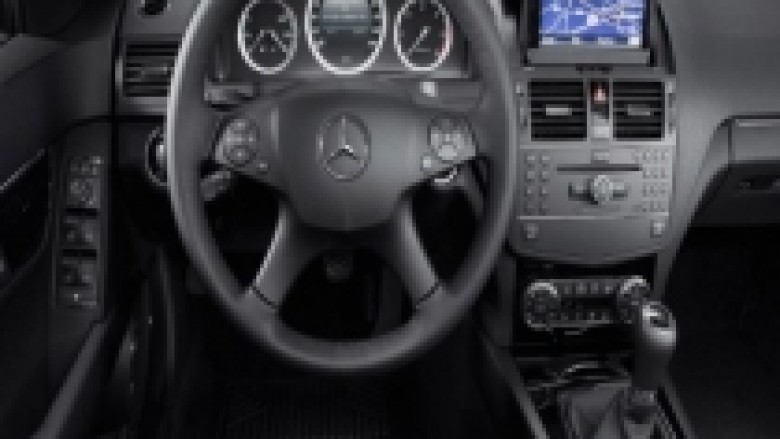 Daimler Benz zhvendos një degë prodhimi në SHBA