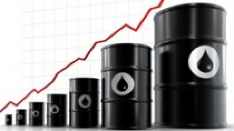 Nafta vazhdon me rritje te lehtë