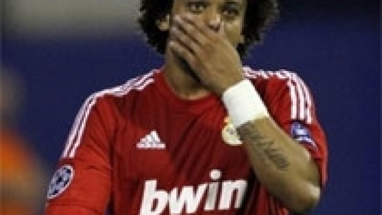 Chelsea ofertë për Marcelon