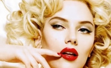 ‘Pin-up’ si Scarlett Johansson