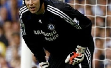 Ancelotti ka besim të plotë në Cech