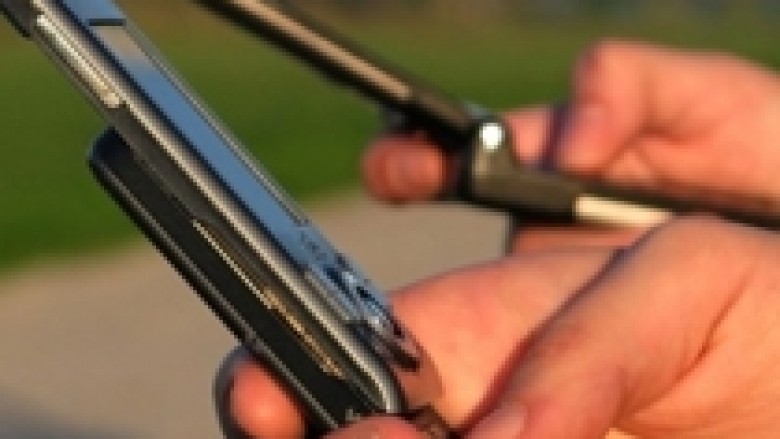 Turkmenistan: Miliona njerëz pa shërbime të telefonisë mobile