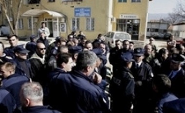 Serbët të interesuar për hapjen e konkursit të ri në Policinë e Kosovës