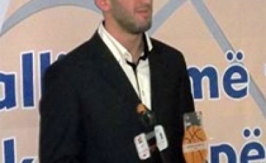 Drilon Hajrizi, basketbollisti i vitit 2012