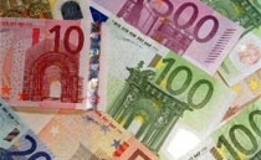 Pensionistja fiton 9.5 milionë euro në loto