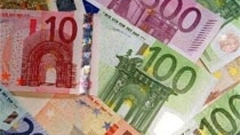 Pensionistja fiton 9.5 milionë euro në loto