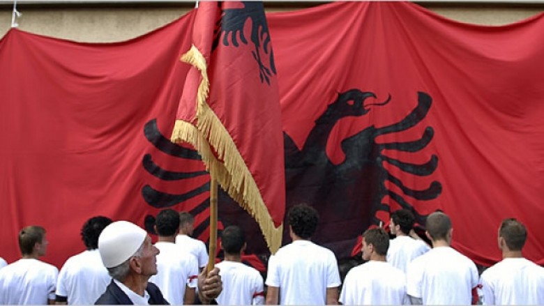 Flamuri i shqiptarëve, ndër më atraktivët në botë