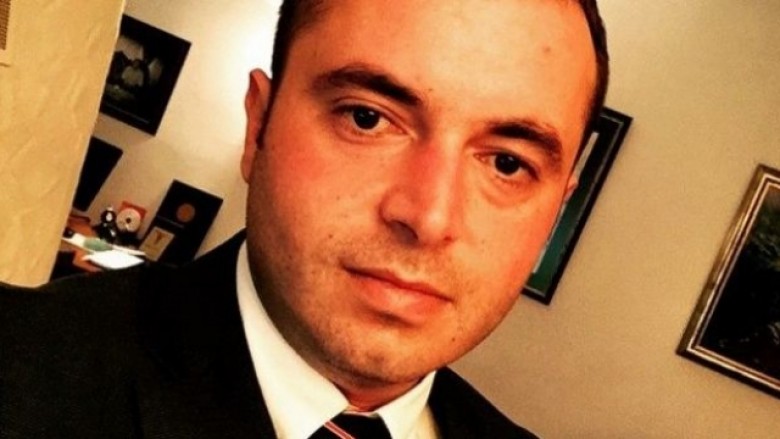 Reagon Besniku, djali i kryeministrit: Sulmet e VV-së rrezikojnë kompaninë dhe punëtorët