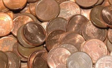 Ferizaj, deponon në bankë 455 euro, monedha metalike të falsifikuara