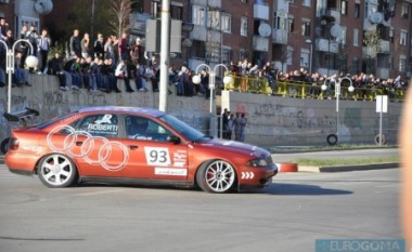 E diela me garë automobilistike në Prishtinë