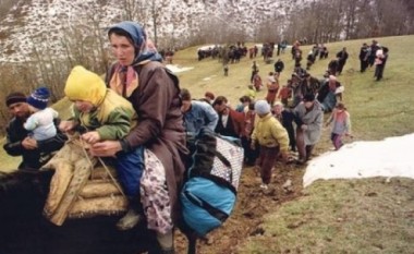 Lufta e Kosovës në ”55 ditët” e Mirela Oktrovës