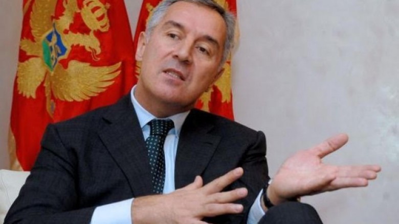 Gjukanoviq: Rusia vazhdon të ndërhyjë në punët e brendshme të Malit të Zi