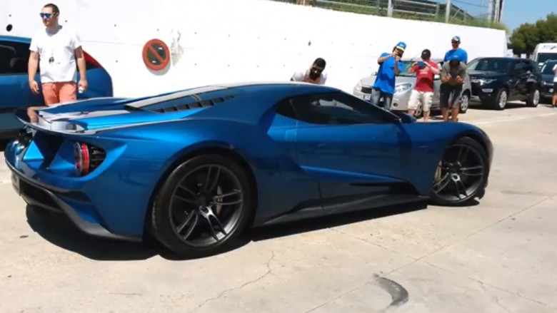 Fat i keq, ‘Ford GT 2017’ nuk ndizet në prezantim (Video)