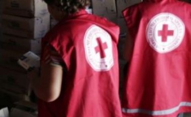 Kryqi i kuq në Dibër shpërndanë ndihma humanitare për familjet me nevoja sociale