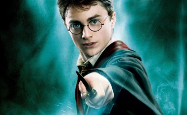 “Harry Potter” kthehet, por në teatër