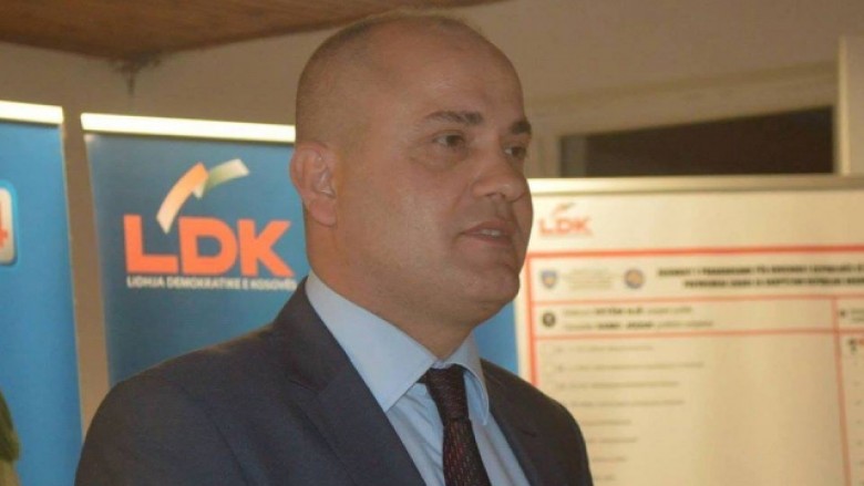 Deputeti i LDK-së i reagon Apostolovës: Shembullin e Veselit mos na e ofro neve, prezantoje në Bullgari