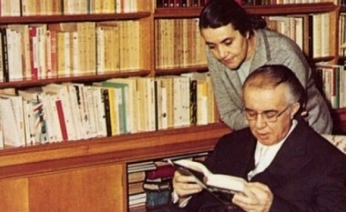 “Nexhmije Hoxha nuk ishte fashiste”
