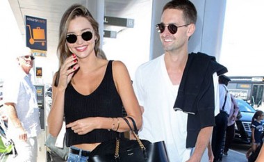 Miranda Kerr, pushime romantike me miliarderin