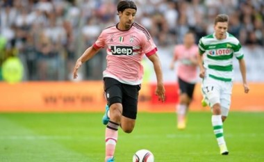 Khedira gëzon Juventusin