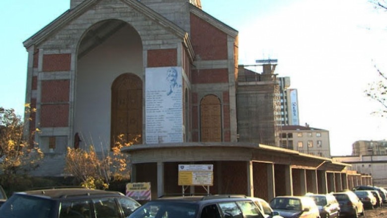 Katedralja në Prishtinë, gati një dekadë në ndërtim (Video)