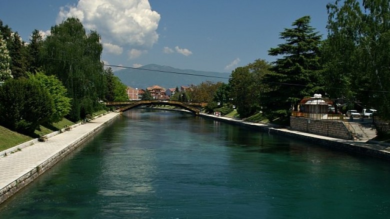 Komunat e Strugës dhe Ohrit do të ndërmarrin aktivitete për kursimin e energjisë elektrike