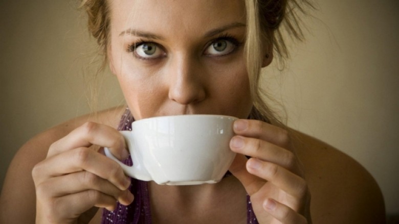 Kafeina jua rritë shqetësimet dhe stresin