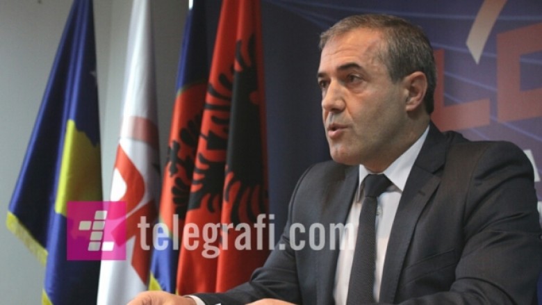 LDK e Prishtinës- Shpend Ahmetit: Turpi juaj nuk do t’i bjerë askujt