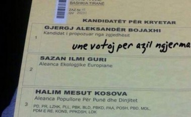 “Votat” më qesharake në Shqipëri: Unë votoj për azil në Gjermani! (Foto)