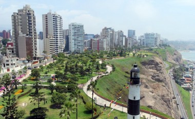 Lima, qyteti i më shume se 7 mijë fabrikave (Video)