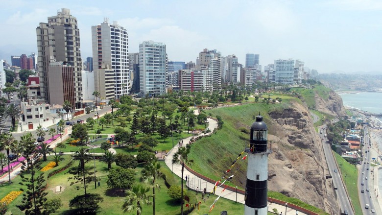 Lima, qyteti i më shume se 7 mijë fabrikave (Video)