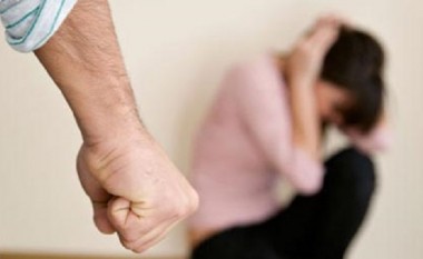 Në Maqedoni janë paraqitur tre raste të dhunës familjare për një ditë