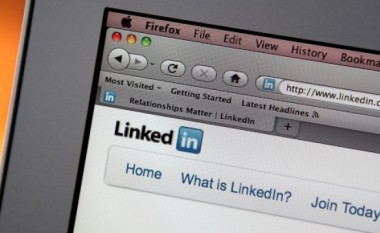 Rusia ndalon LinkedIn, tash është radha e Facebook dhe Twitter?