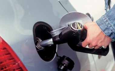 MINT publikon çmimet e derivateve, benzina lirohet për 1 cent