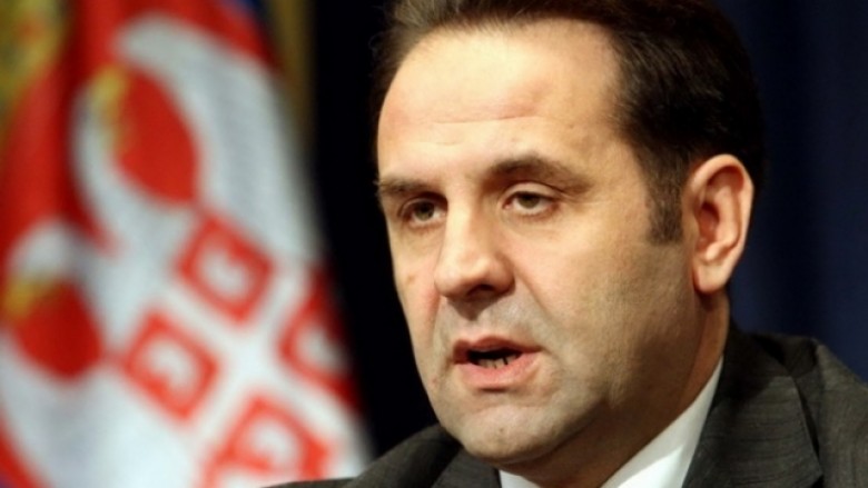 Lajiq: Nëse Kosova nuk e heq taksën, Serbia do të pësojë dëm afatgjatë