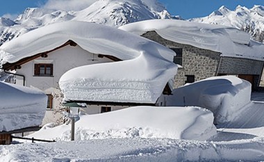 Më shumë borë në Mavrovë, më ftohtë në Petrovec të Shkupit dhe Berovë