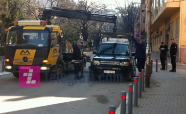 Largohen 184 automjete të parkuar në mënyrë të paligjshme në Shkup