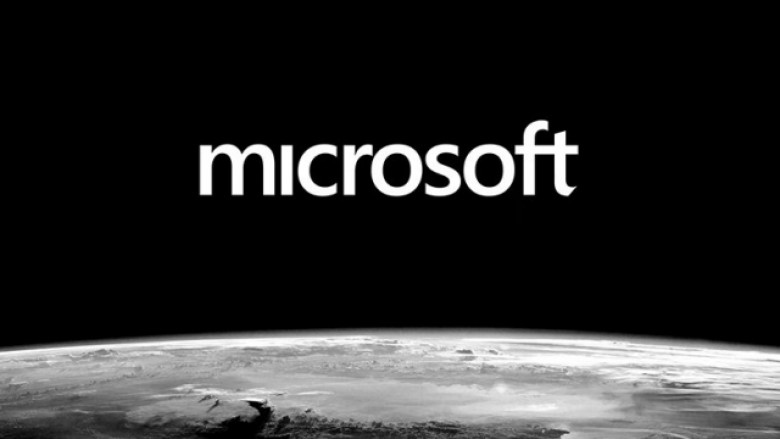 Microsoft mbetet lider global për softuerë