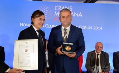 Kryetari i Bordit të BQK-së, medalje në Forumin e Crans Montanas