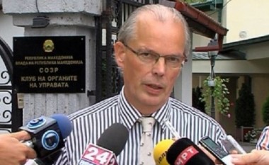 Peter Van Houtte me kritika për dorëheqjen e Zaevit: Zgjedhjet lokale nuk duhet të ndikojnë në Qeveri