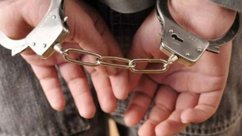 Mashtroi duke ia marr 300 euro, arrestohet një person në Fushë Kosovë