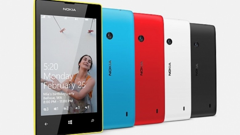 Nokia “prezanton” modelin Lumia 525