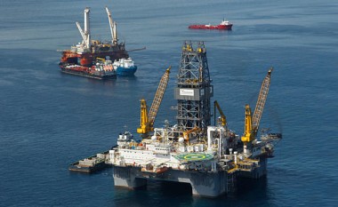 SHBA e BE, ndalim i eksplorimit të naftës në Arktik