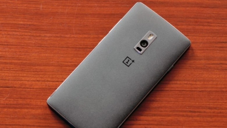 OnePlus kërkon fjale për vonesat e dërgesave të OnePlus 2