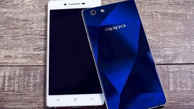 Oppo prezanton modelin e ri, R1C