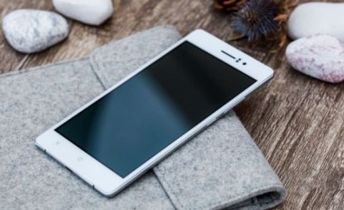 Oppo R5, telefoni më i hollë vjen në Evropë