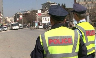 Brenda 24-orëve shqiptohen 1,273 tiketa trafiku